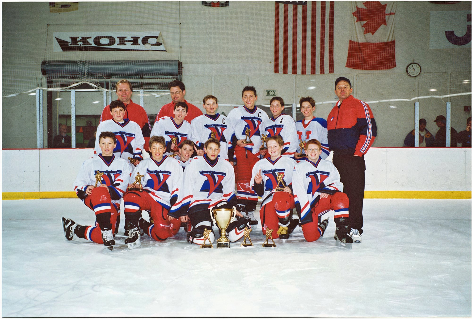 Front Row:  Jason Funk, Andreas Apostol, Ben Hernreich, Mike Garman, Mike Henthorne, Casey Kleisenger
Middle Row: Derick Byron, Ben Bernardo, Alex Biegler, Austin Chow, Coulter Somes, DJ Rogers, Barry Biegler
Back Row: Terry Kleisenger, Mike Henthorne